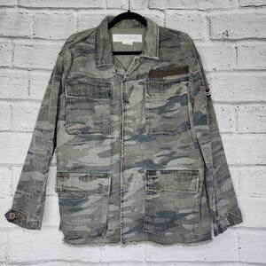 Treasure And Bond Women's Camouflage Cargo Jacket Size Small Pockets Military